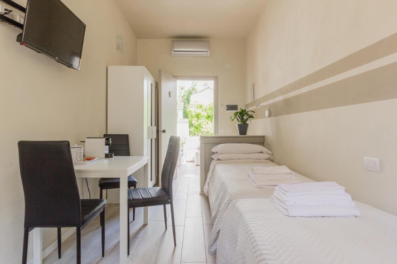 Center Rooms Plaisance Extérieur photo