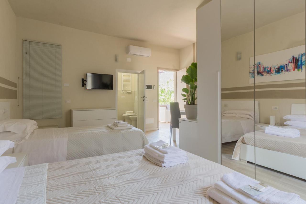 Center Rooms Plaisance Extérieur photo