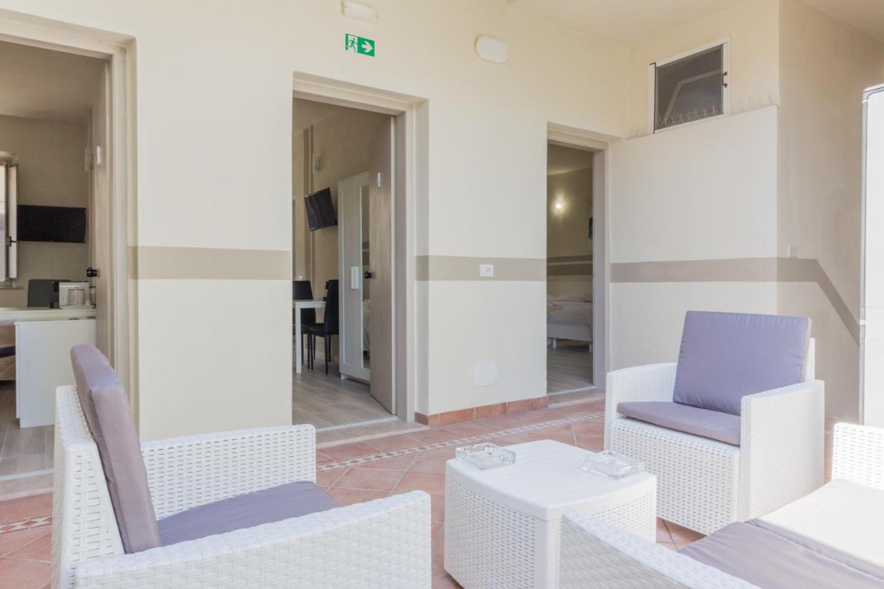 Center Rooms Plaisance Extérieur photo